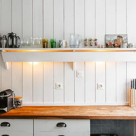 Semesterbostad Charming Fisherman's In Ars En Re
