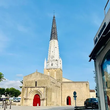 Дом отдыха Charming Fisherman's In Ars En Re *