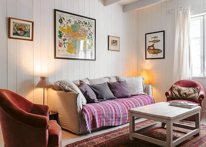 Charming Fisherman's In Ars En Ré Ars-en-Ré